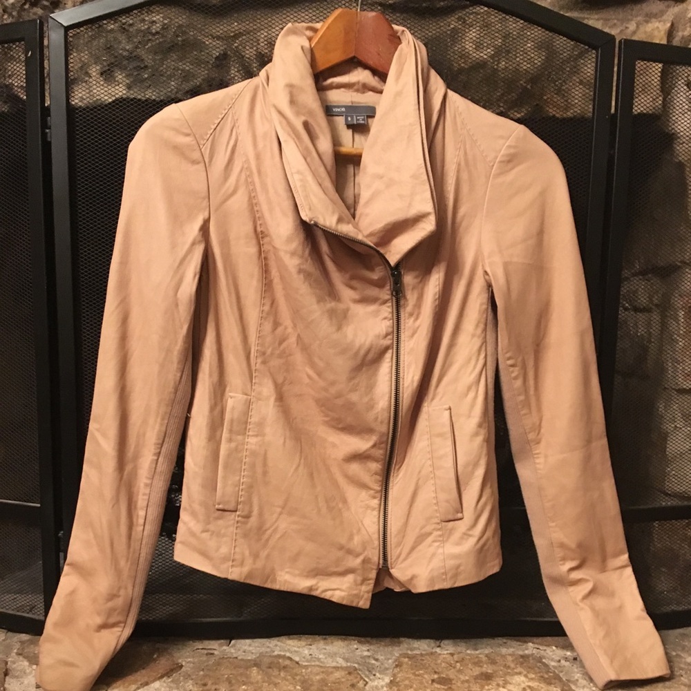 Vince. Genuine Leather Jacket. Beige. size S